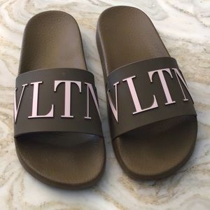 Valentino authentic slip on sandals in army green size 9